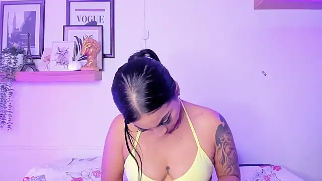 GabiHills Live XXX Chat