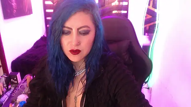 scarleth_blue's Webcam Show
