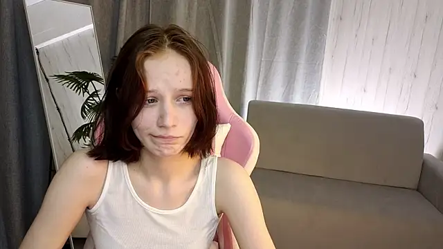 AliceJohansone – Kamerová šou