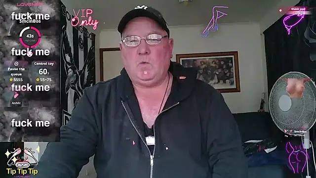 KINKYBLUEYES69 Webcam Show