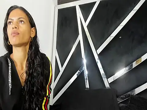 Show modela cristalxht na web-kameri