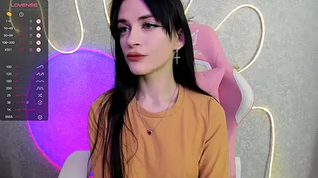 Molly_Crystall Adlı Modelin Canlı XXX Sohbeti