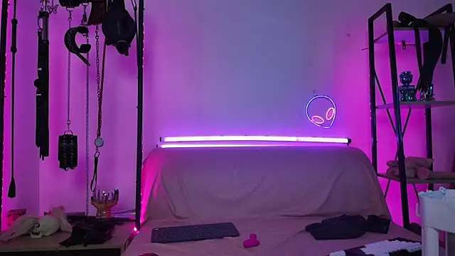 CyberXGoddess' Live XXX Chat