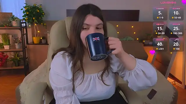 Viola__Shy's Live XXX Chat
