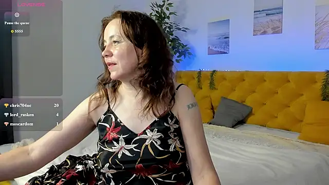 Kira_AdlerのライブXXXチャット