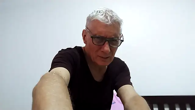 BIGUNCUTHARDCOCK Webcam show