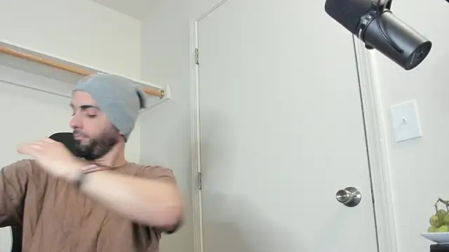JonhJo Show in webcam