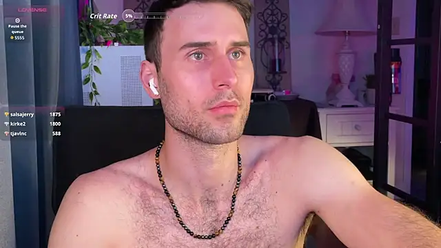 ghostdaddy9 élő XXX-chatje