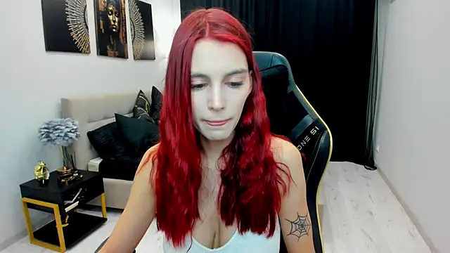 XXX chat uživo modela RedLipse