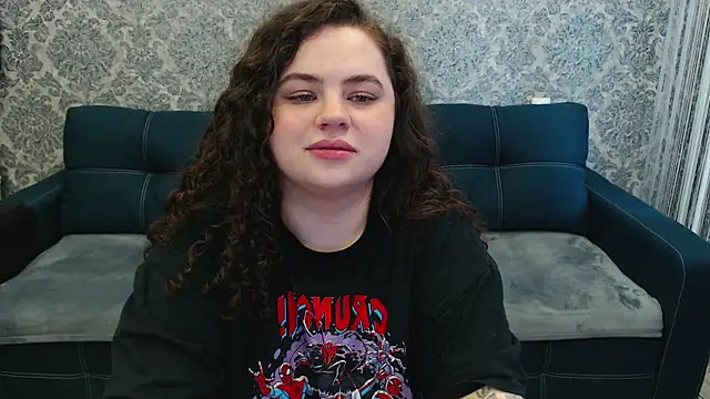 LunaRoub's Live XXX Chat