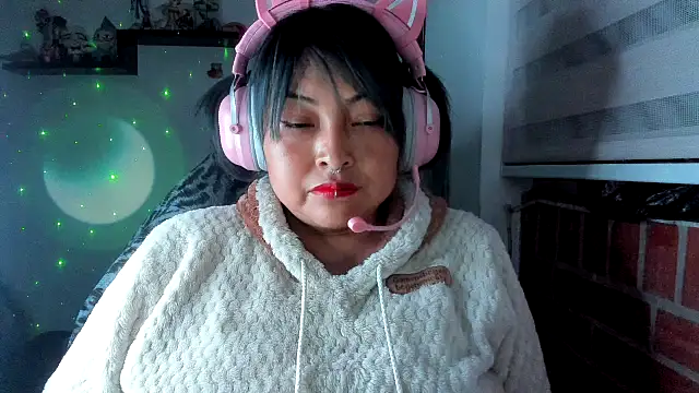 Chatroom XXX en direct de Shaddycute_