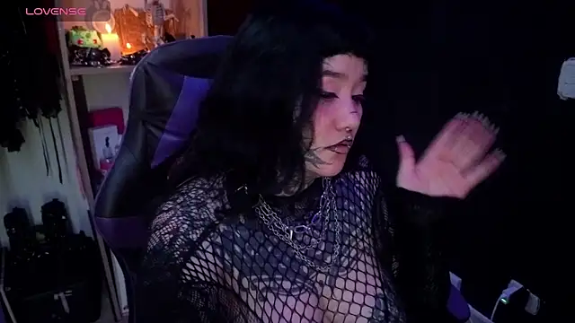 aradia_66 élő XXX-chatje