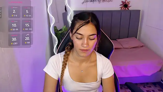 Chat XXX en directo de Jenner_tay