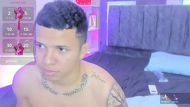 Chatroom XXX en direct de Steven_SkinnyBoy