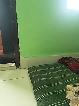 Monaleca-2 Adlı Modelin Canlı XXX Sohbeti