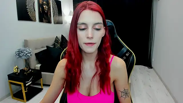 RedLipse Adlı Modelin Canlı XXX Sohbeti