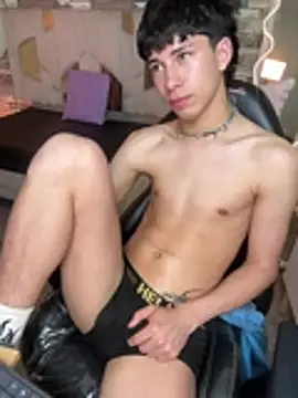 kaelwolf_tay's Live XXX Chat
