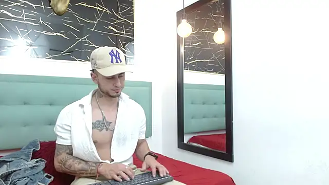 PowerLustX Live XXX Chat