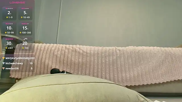 linmilena élő XXX-chatje