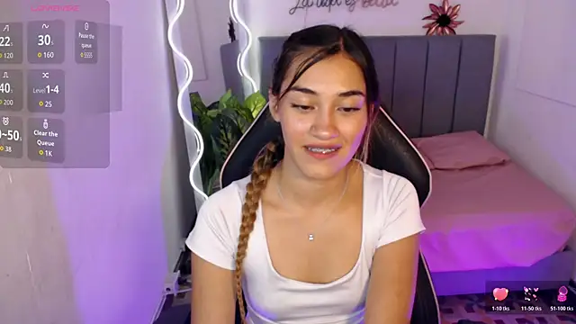Jenner_tay Adlı Modelin Canlı XXX Sohbeti