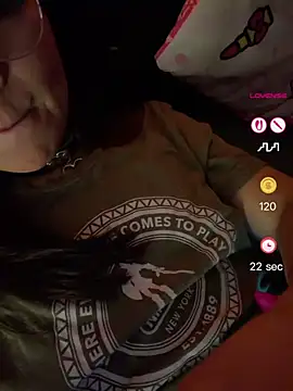 Chat XXX en directo de Akane_Chan