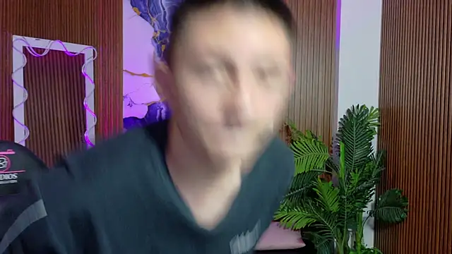 Andres_Tay's Webcam Show