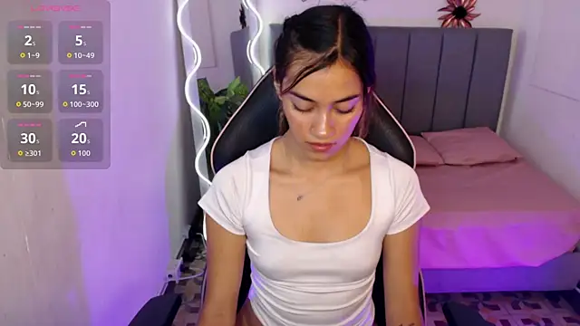 Jenner_tay – Naživo XXX chat