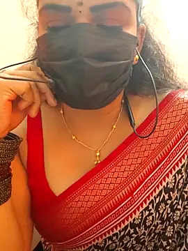 Webkamerová show soundharya_tamil