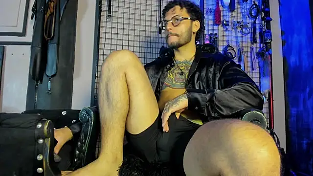 Twisted_Fantasy – Naživo XXX chat