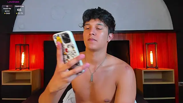 Leo_Savage_ Webcam show