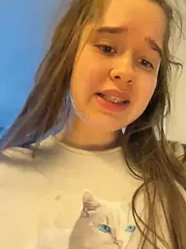 Вебкам-шоу HornyGirlH