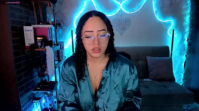 XXX chat uživo modela liz_martins1