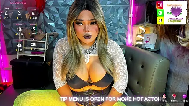 Show webcam de AlwaysHornyMia