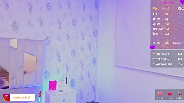 Živý XXX chat MARIANA_TAY1