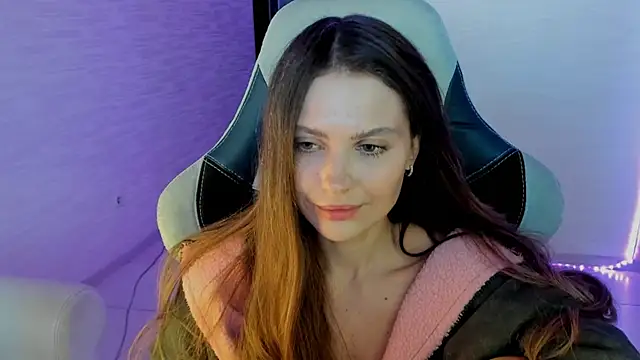 Chat +18 de yourArya ao vivo