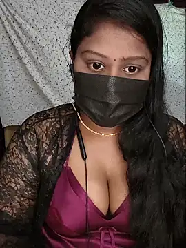 Pokazy przed kamerką – Tamil_Romantic_Saro