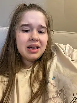 عرض كام HornyGirlH