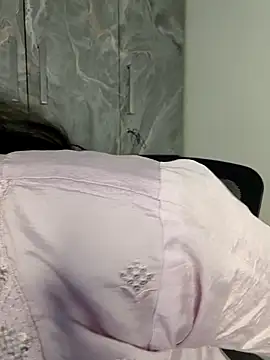 Chat XXX ao vivo de Hot_Laila_tamil