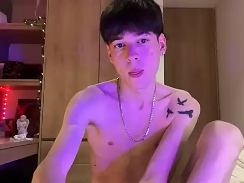 XXX chat uživo modela AngelRyes