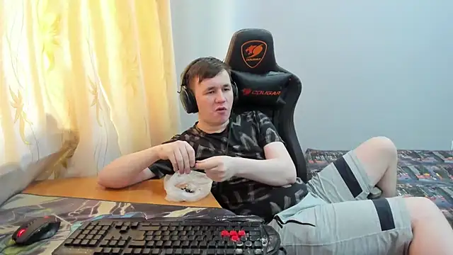 Вебкам-шоу iliaskrislove