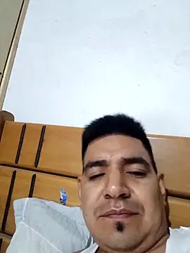 latino17 ওয়েবক্যাম শো