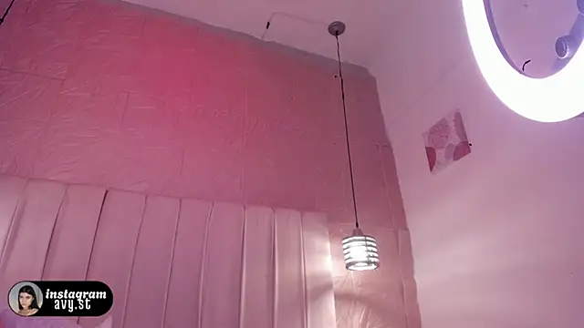 Chat XXX ao vivo de avy_st