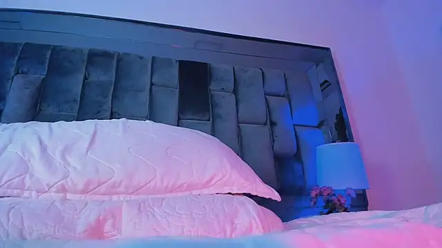 Ashly_bloom_'s Live XXX Chat