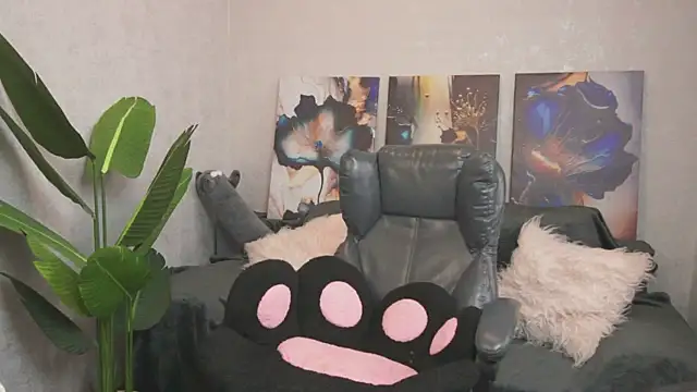 Molly_Jons' Webcam Show
