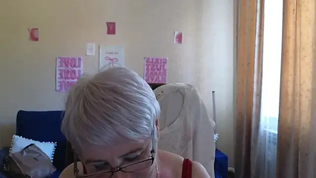 Chat XXX Live Sandra_Snowflake