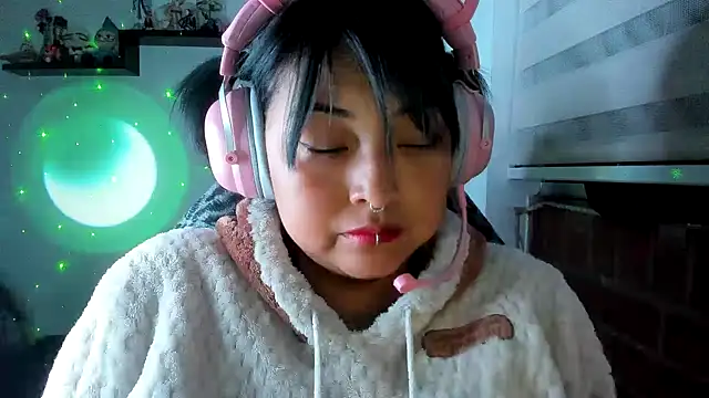 Shaddycute_'s Webcam Show
