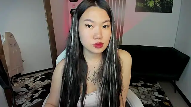 LunaPurrr Chat XXX in diretta