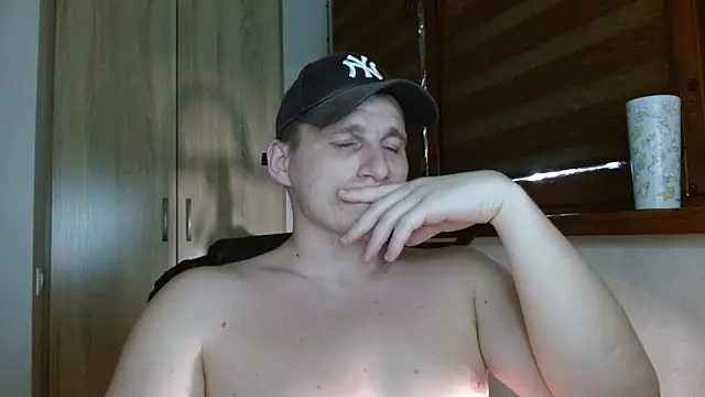 Вебкам-шоу Poliglotjoe1