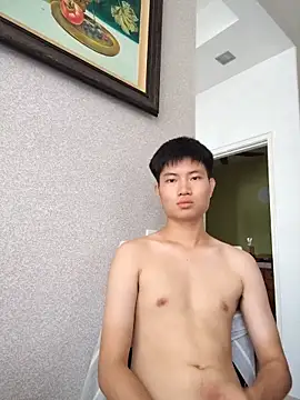 emb23xu 即時 XXX 聊天