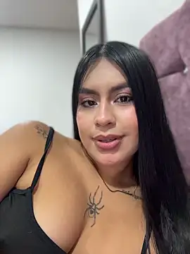 XXX chat uživo modela Baby_ciaraaa